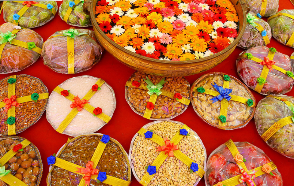 Seer Plate Decoration